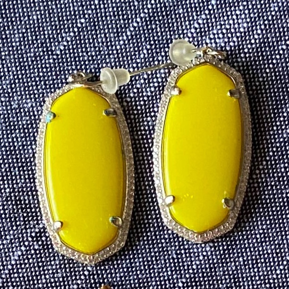 Kendra Earrings - Picture 1 of 1